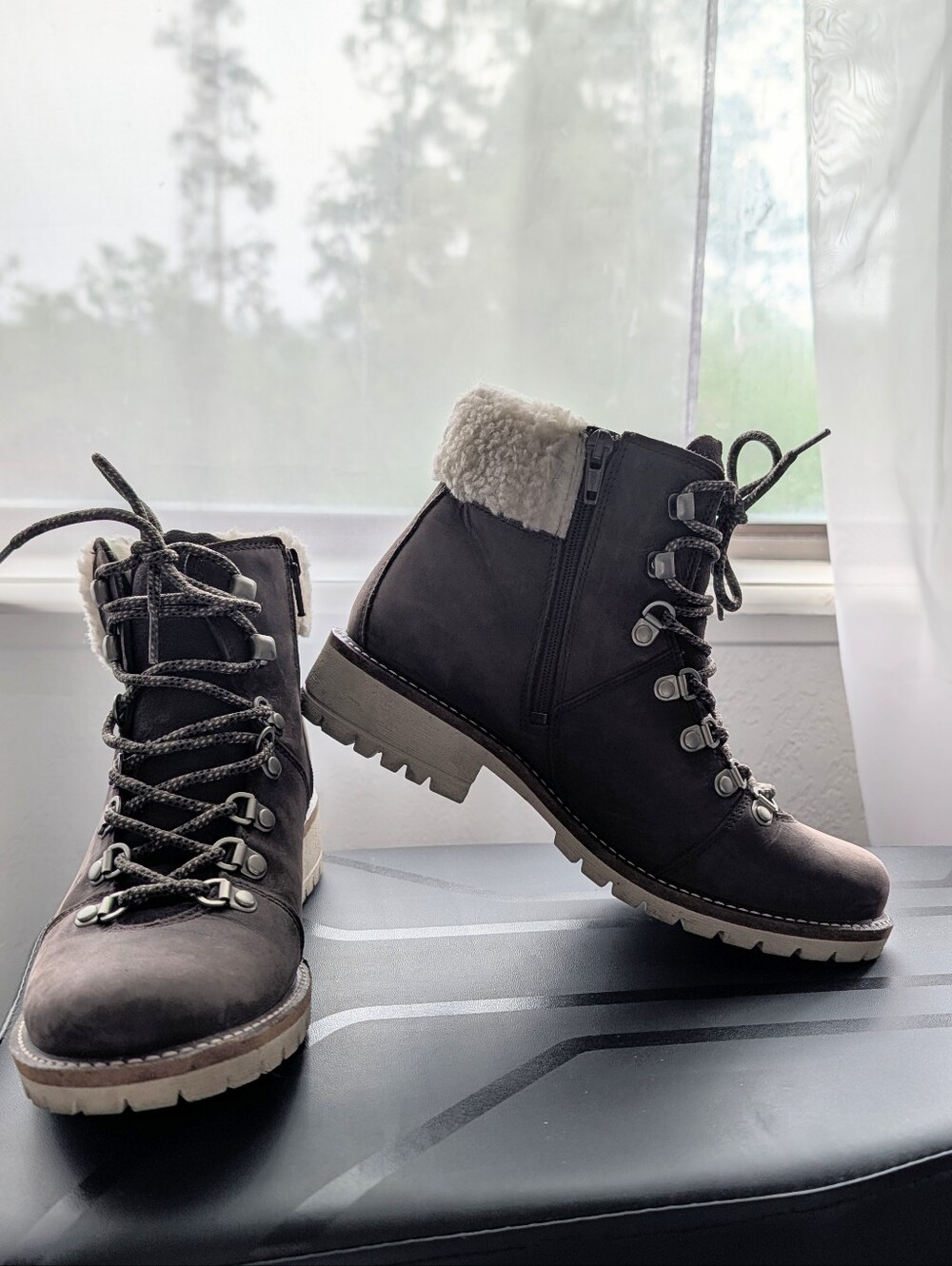 ECCO sz 38 or 8 women's Nubuck Leather Waterproof Boots
